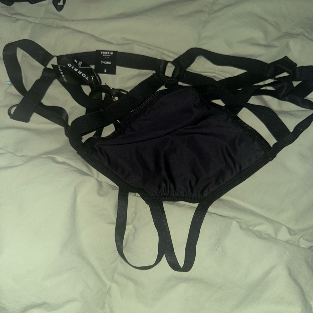 Torrid open gusset panty - Picture 3 of 3